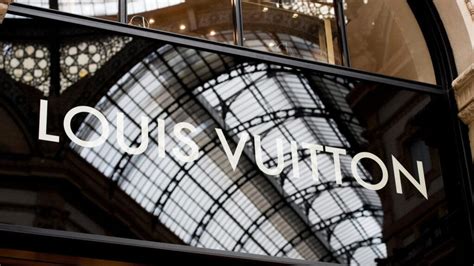 robbery at louis vuitton markham|Louis Vuitton outlet in Paris ram.